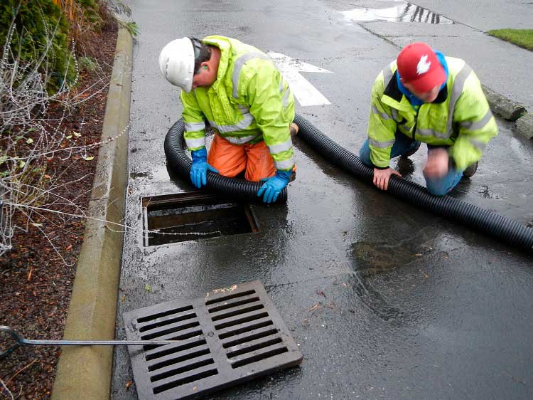 Прочистка ливневой канализации в Воронеже